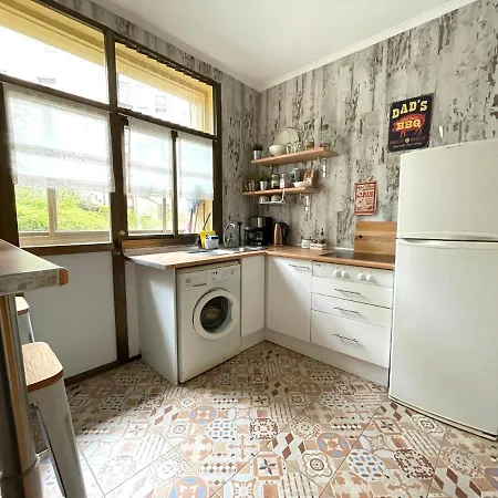 Apartment Todo A Un Paso Con Garaje Gratuito *